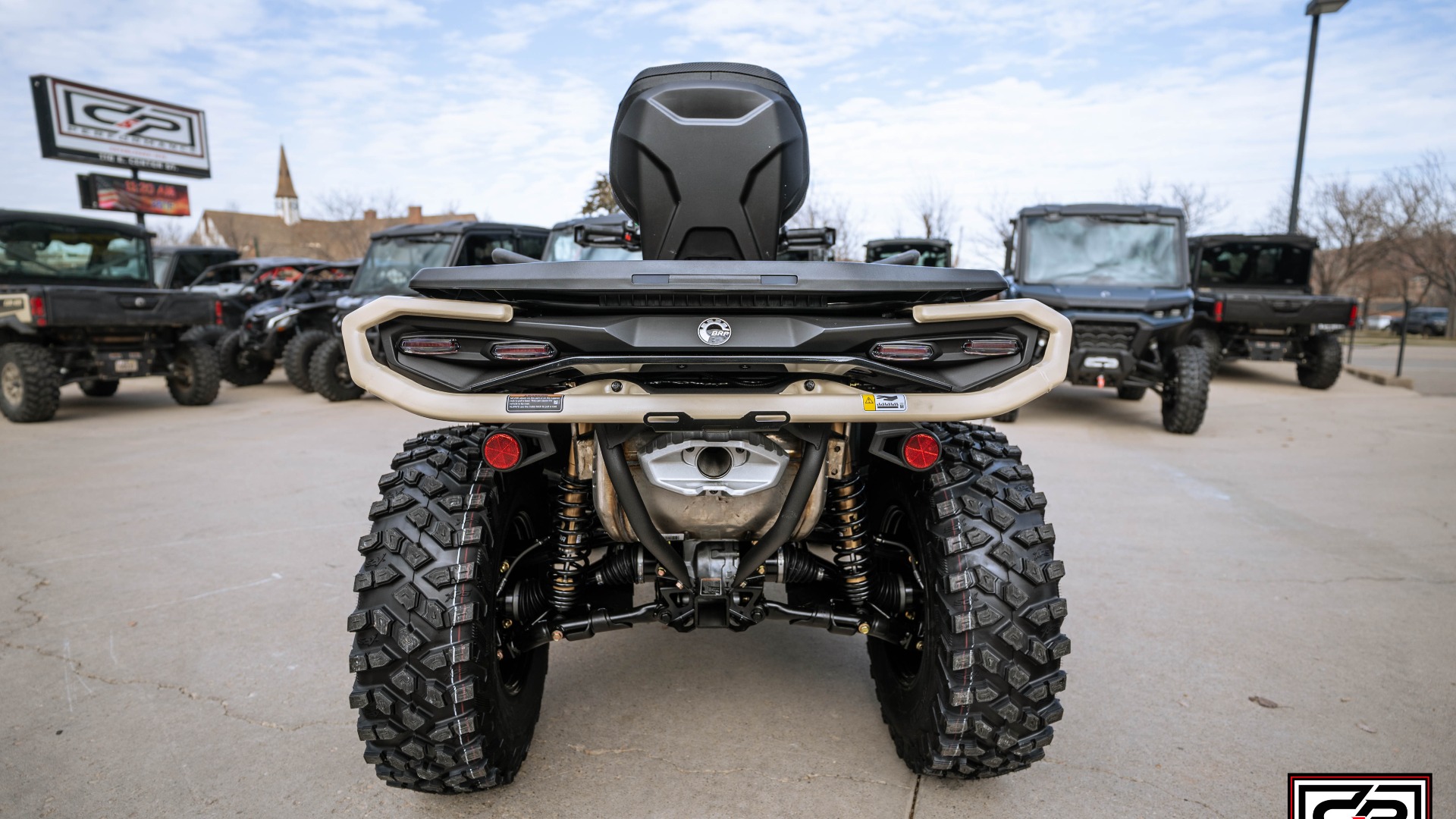 2026 CAN AM ATV OUTL MAX BAC 1000R BK 26 Backcountry 1000R - Image 2