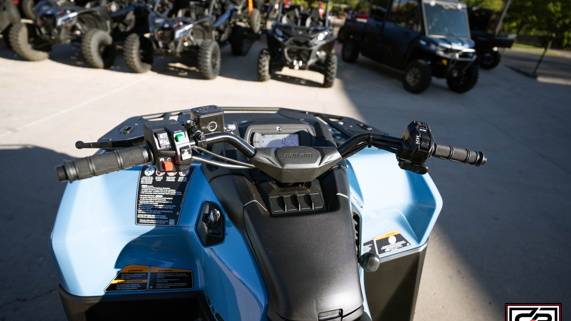 2026 CAN AM ATV OUTL MAX XT 700 BE 26 - Image 10