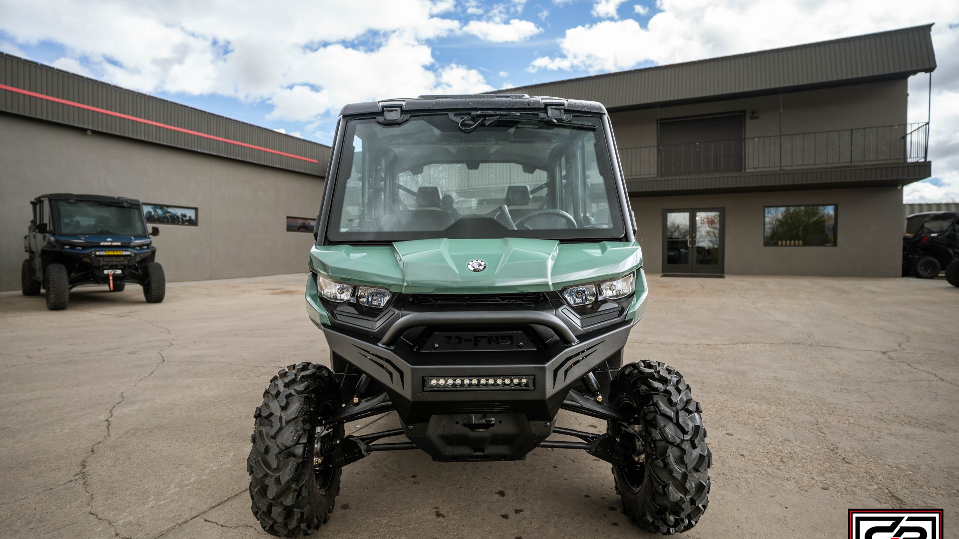 2026 CAN AM SSV DEF MAX DPS CAB 65 HD10 GN - Image 8