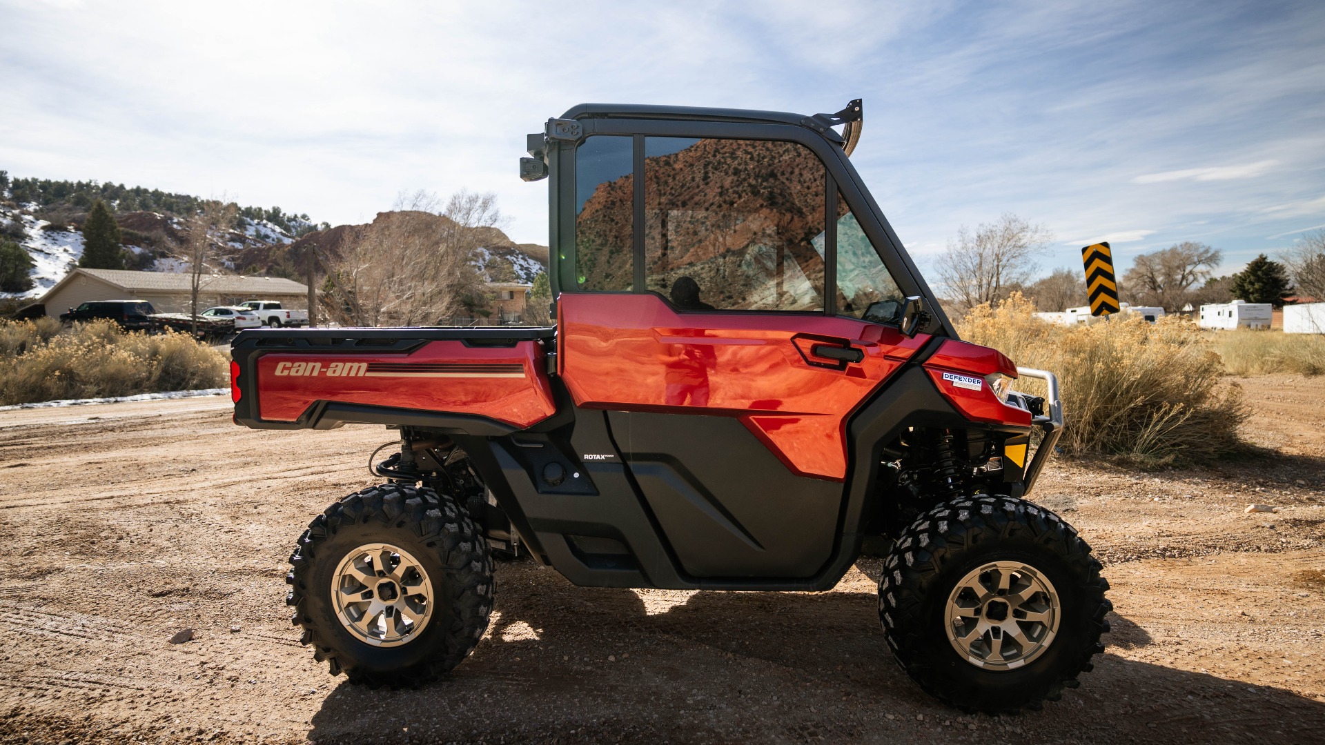 2024 CAN AM SSV DEF LTD 65 HD10 RD 24 Limited HD10 - Image 7