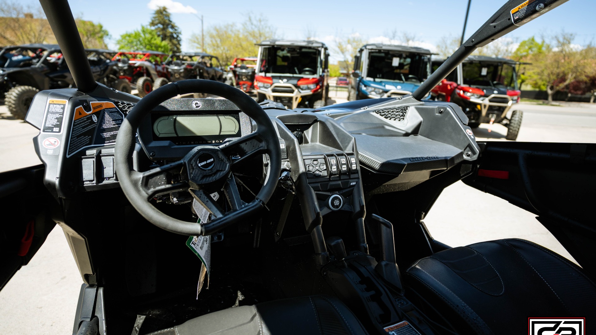 2025 CAN AM X3 XDS TURBO RR SMART SHOCK - Image 11