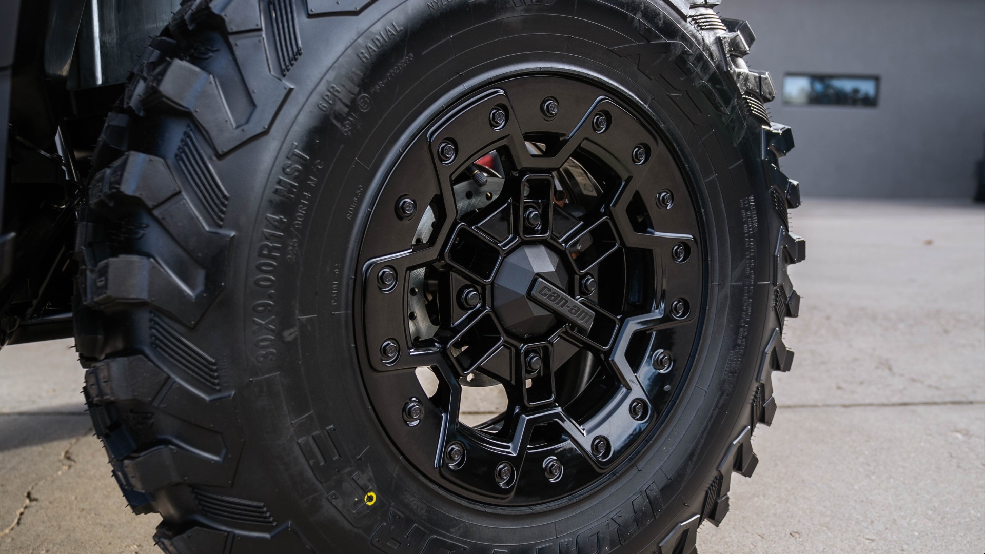 2026 CAN AM Outlander Backcountry 1000R - Image 13