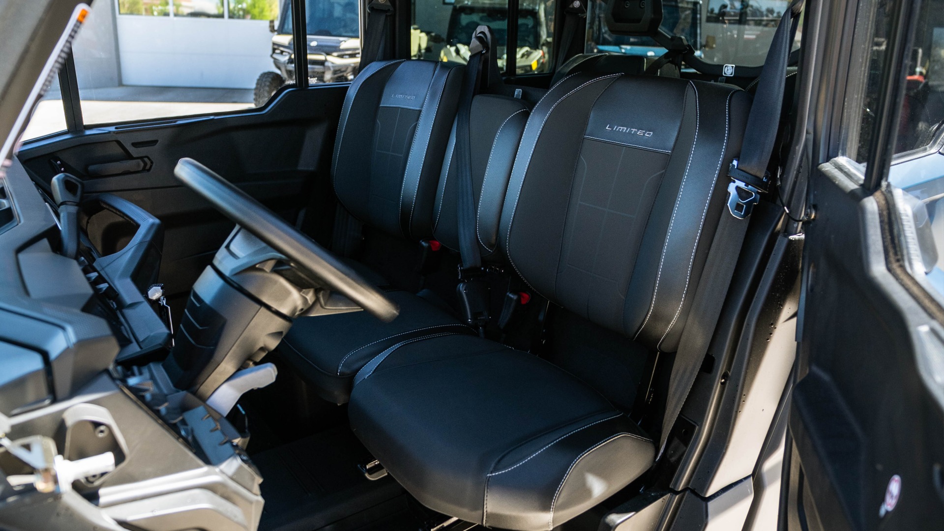 2026 CAN AM SSV DEF MAX LTD 65 HD11 BE - Image 12