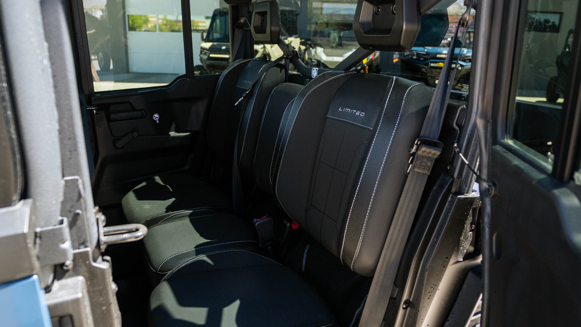 2026 CAN AM SSV DEF MAX LTD 65 HD11 BE - Image 11