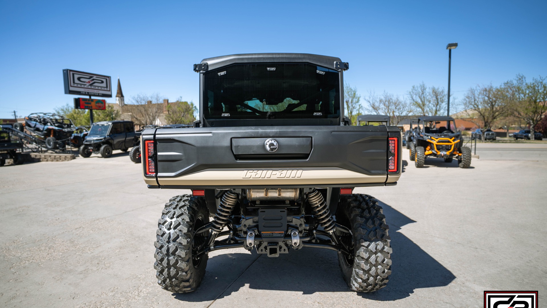 2026 CAN AM SSV DEF MAX LTD 65 HD11 TN - Image 4