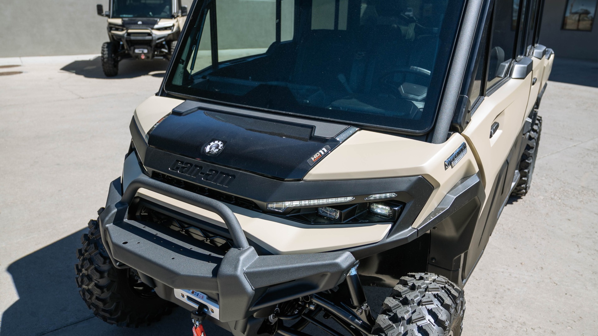 2026 CAN AM SSV DEF MAX LTD 65 HD11 TN - Image 9