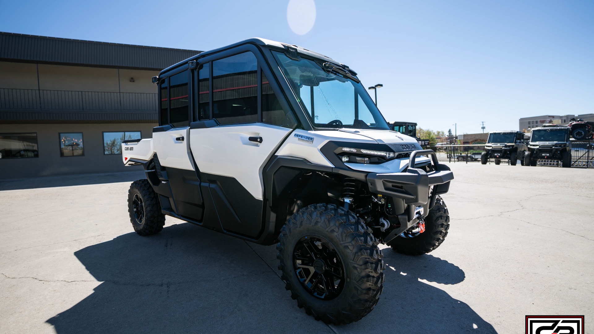 2026 CAN AM SSV DEF MAX LTD 65 HD11 WH - Image 8