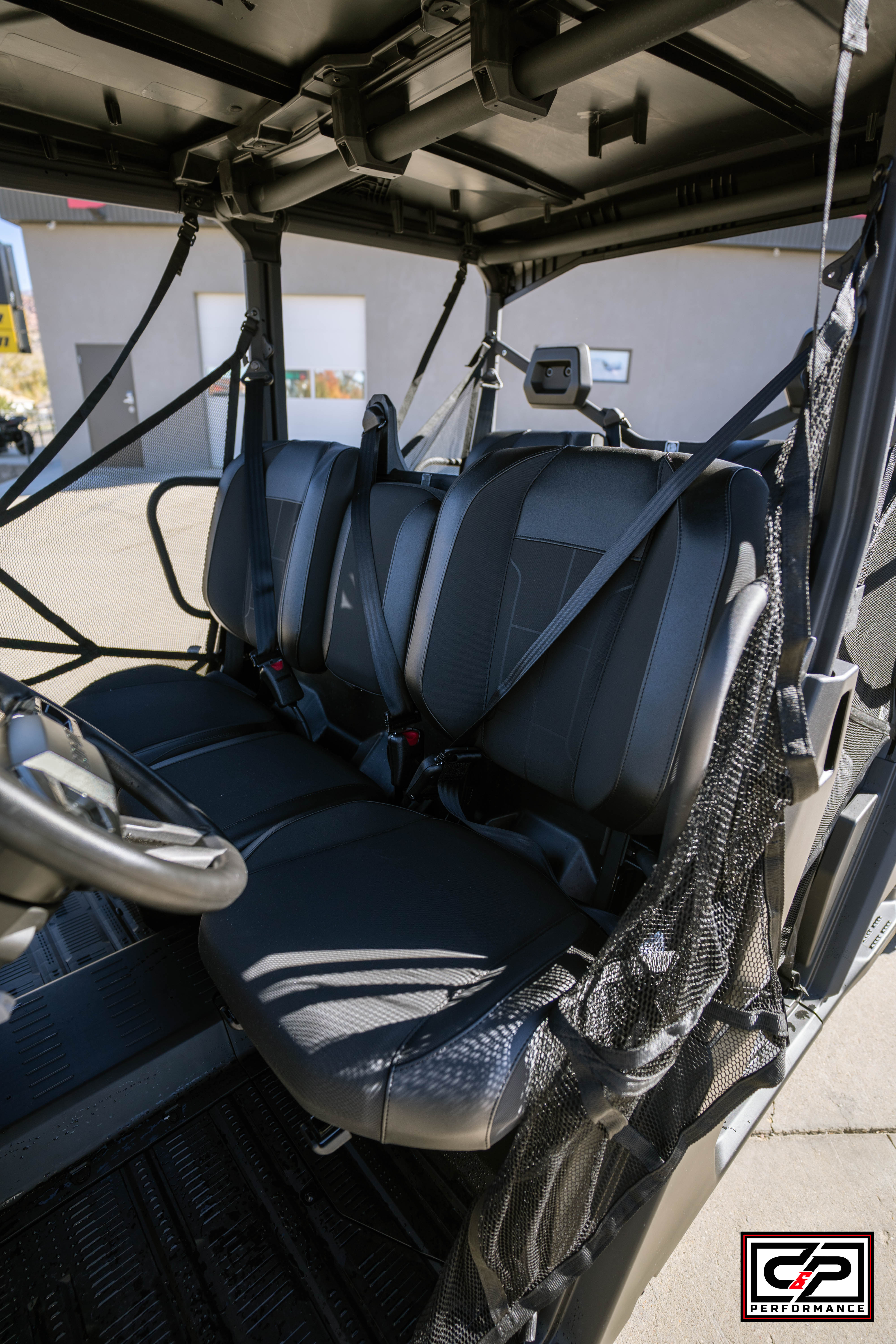 2026 CAN AM DEF MAX XT 65 HD11 BK 26 (NON CAB) - Image 9